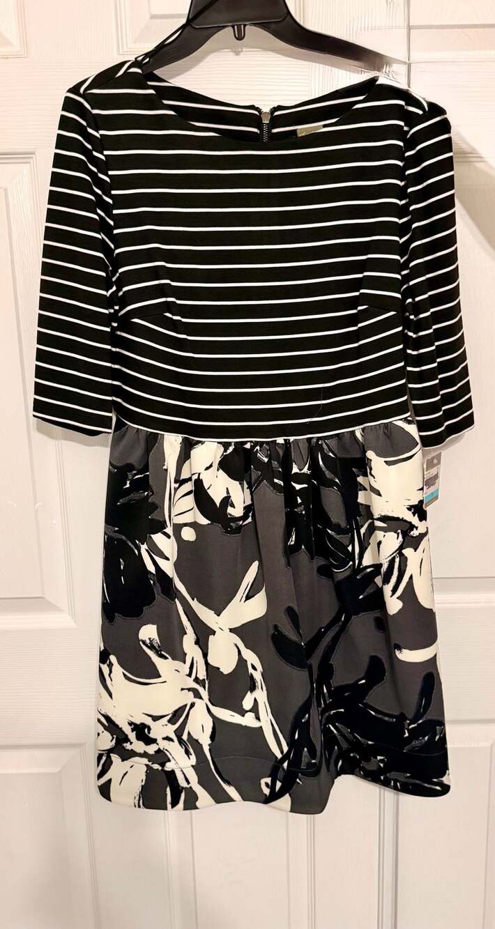Taylor Floral Scuba A-Line Dress Black and White Stripe Size 16
